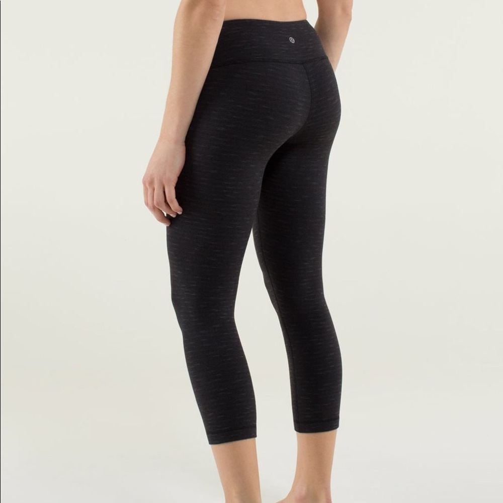 lululemon wunder under luon crop